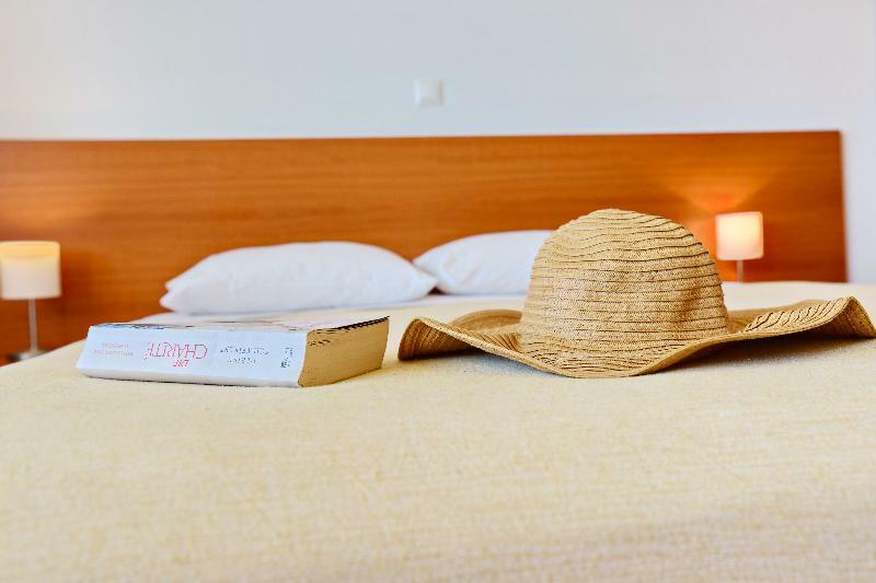 Helena Christina Aparthotel Asgourou Luaran gambar