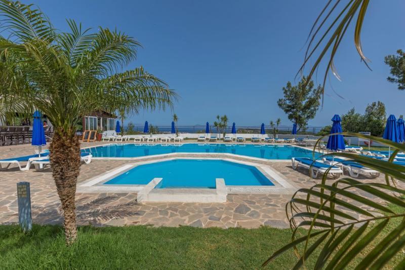 Helena Christina Aparthotel Asgourou Luaran gambar